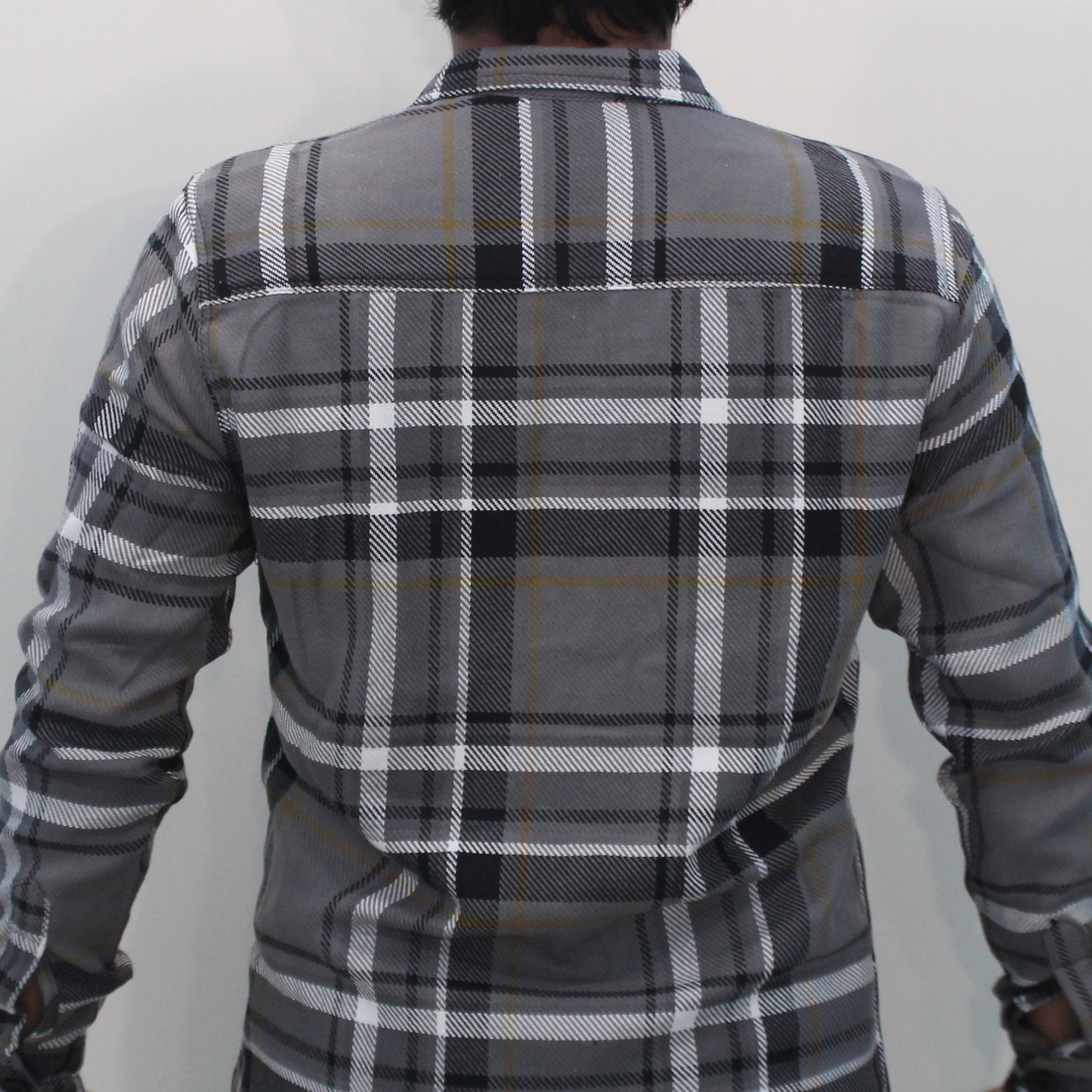 Ash-grey flannel shackets