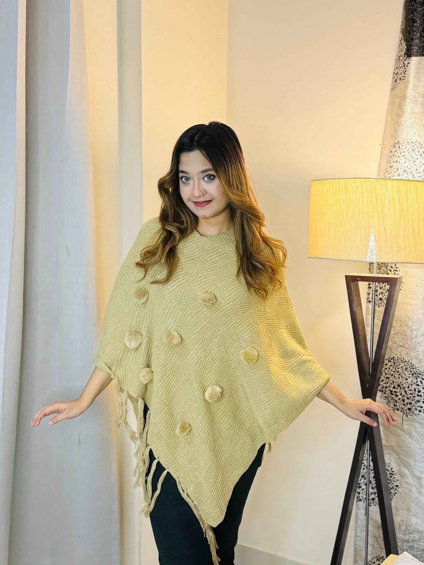 Woolen Poncho | P-3